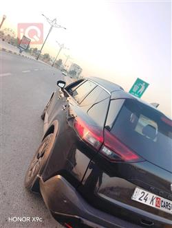 نيسان روج